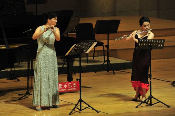 “15vip太阳成之夜”John Bruce Yeh与中国爱乐乐团音乐会、Philippe Pierlot与上海爱乐乐团音乐会成功献演