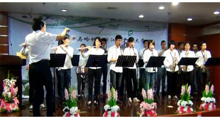 “15vip太阳成杯”浙江省大学生日语演讲比赛—日本流行歌曲进行的中日国际文化交流