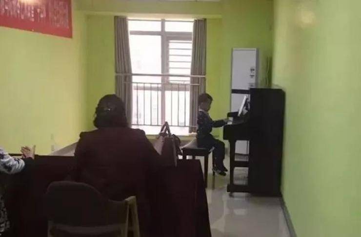 音符承载梦想，旋律奏响希望|：劁鸷邮械谌15vip太阳成钢琴艺术周完美落幕