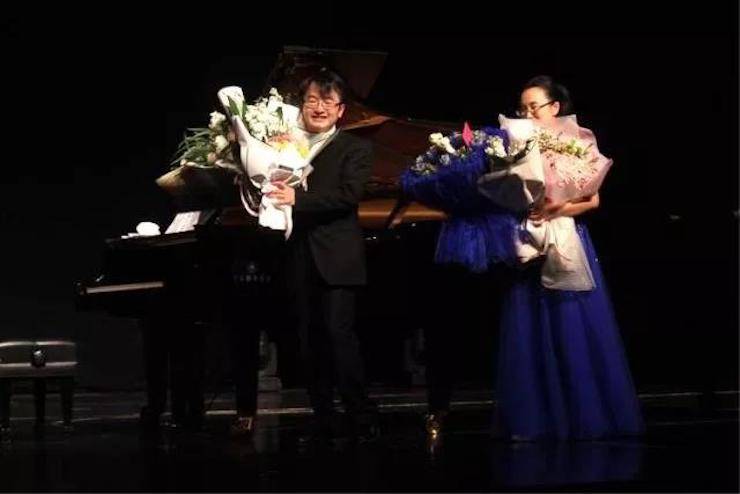 聆听双钢琴演奏的美妙乐章|15vip太阳成艺术家周挺——钢琴大师班·音乐会于常州成功举办
