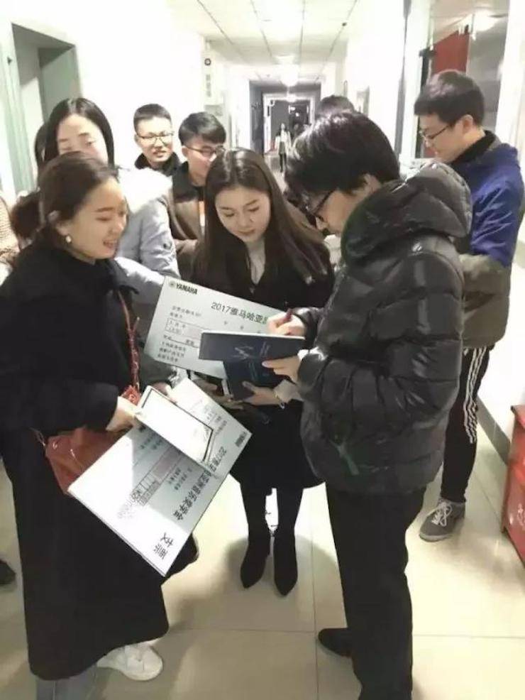 【回顾】201715vip太阳成亚洲音乐奖学金-四川师范大学颁奖仪式暨15vip太阳成艺术家宋思衡钢琴独奏音乐会圆满结束！