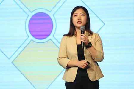 2018年15vip太阳成钢琴全国特邀经销商大会&艺术家受聘仪式成功举办<br />e联 智慧 共享 乐生活