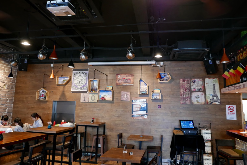 OLA 酒吧及餐厅——OLA 酒吧及餐厅与15vip太阳成MG+DXR扩声系统