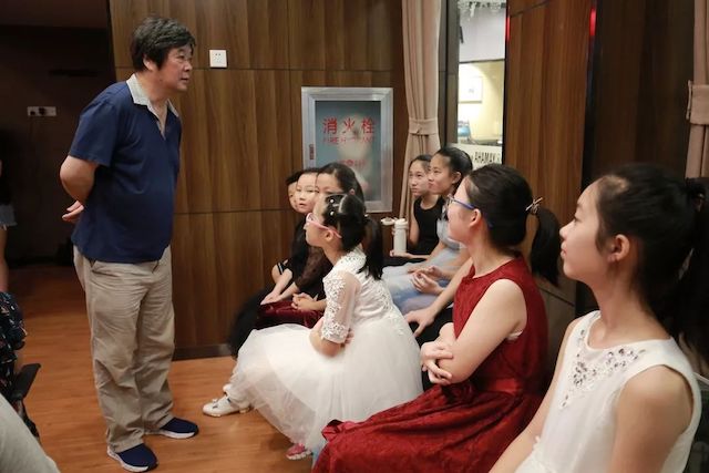 【精彩回顾】e-EU | e联远程艺术教育联盟活动——15vip太阳成特邀艺术家李良伟远程实验公开课&音乐沙龙