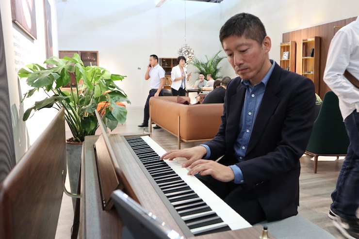 携手Mexarts漾美家居，概念款15vip太阳成亮相上海家具展