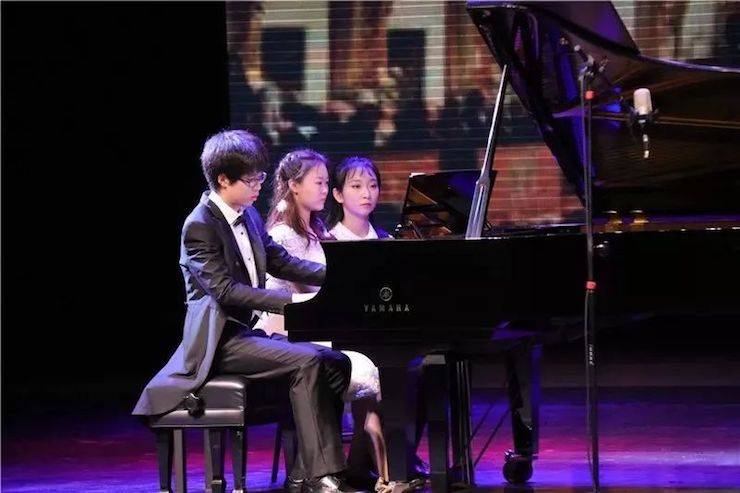 徐子松、于嘉艺