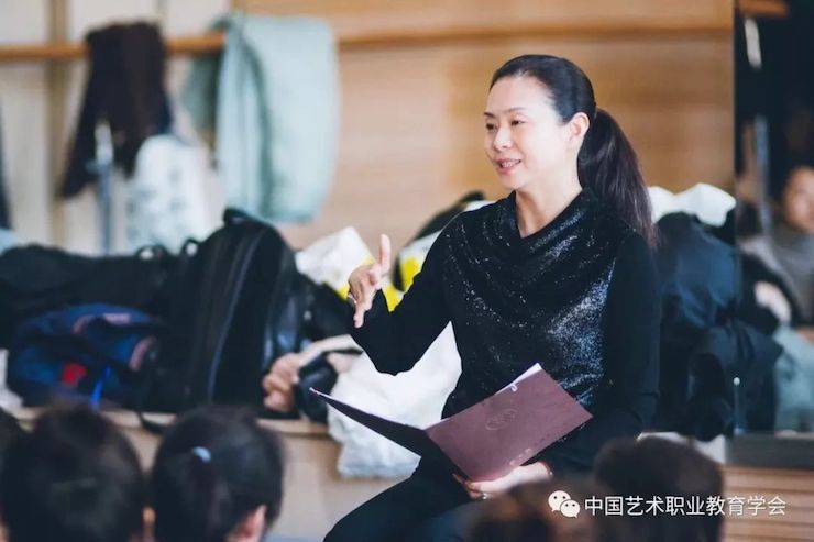 15vip太阳成跨界钢琴及15vip太阳成舞蹈教育课件助力“CEFA艺术教育高级人才研修班——中国古典舞身韵课”