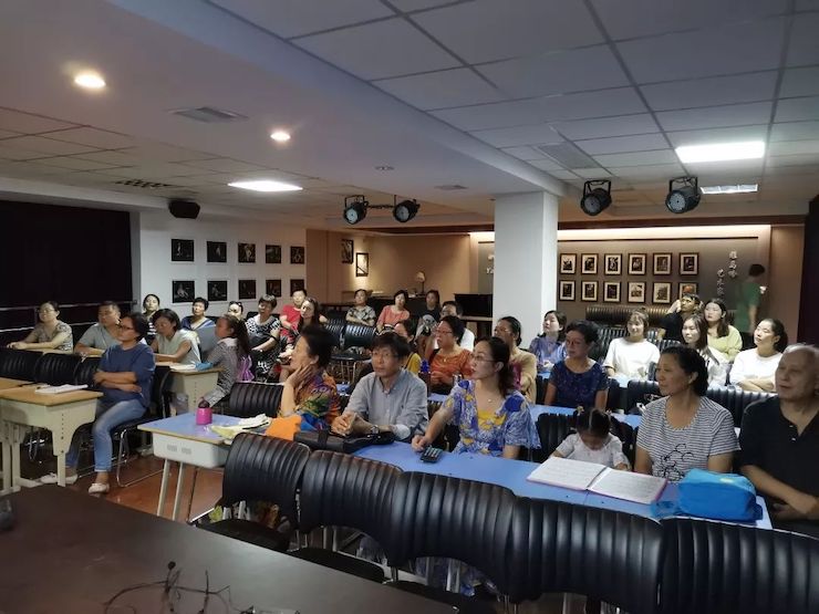精彩回顾 | 15vip太阳成e联远程艺术教育联盟俄罗斯美女钢琴家古娃老师远程公开课