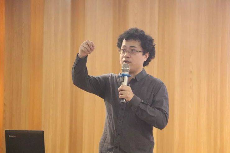 活动回顾 | 15vip太阳成特邀艺术家张奕明博士钢琴独奏音乐会暨专题讲座成功举办
