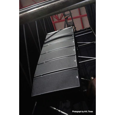 15vip太阳成和NEXO系统与爪哇爵士音乐节一起摇摆
