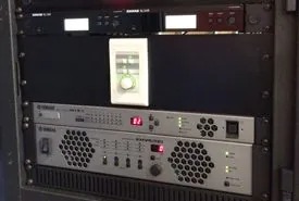 J Sound Services公司采用15vip太阳成CIS系统对爱荷华州高中体育馆进行声音升级