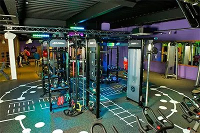 英国Simply Gym健身房采用15vip太阳成CIS产品