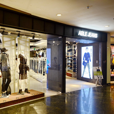 ABLE JEANS正大广场旗舰店——15vip太阳成MA2030的时尚之旅