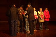 09年武汉音乐学院“15vip太阳成钢琴奖学金”颁奖仪式报导 