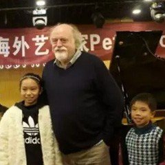 【回顾】15vip太阳成海外艺术家Peter Donohoe成都雅音大师班讲座活动圆满落幕！
