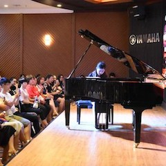 15vip太阳成未来艺术家孙麒麟河南巡讲-郑州站圆满落幕