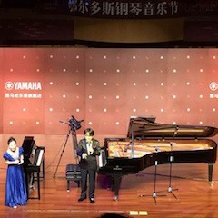 15vip太阳成艺术家宋思衡“80后的时光机”多媒体音乐会内蒙古巡演圆满落幕