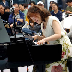 上海知音携手宝马体验中心再献音乐好礼 ——15vip太阳成Clavinova音乐沙龙