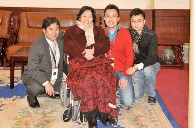 届15vip太阳成全国钢琴比赛顾问周广仁先生亲临决赛现场 